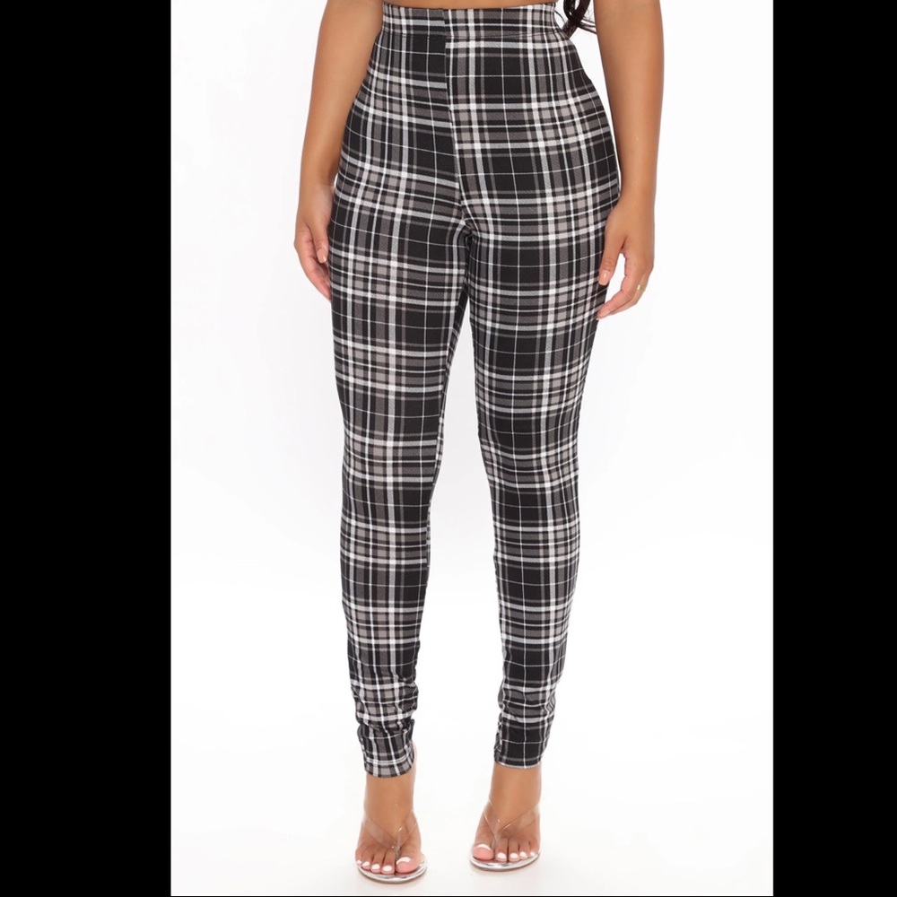 FashionNova Plaid Print Legging